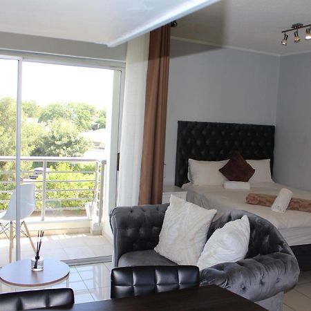 Abigail'S Studio Apartment @ Trift Tower Windhoek Eksteriør bilde